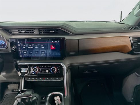Used 2023 GMC Sierra 1500 Denali w/ Technology Package image 20