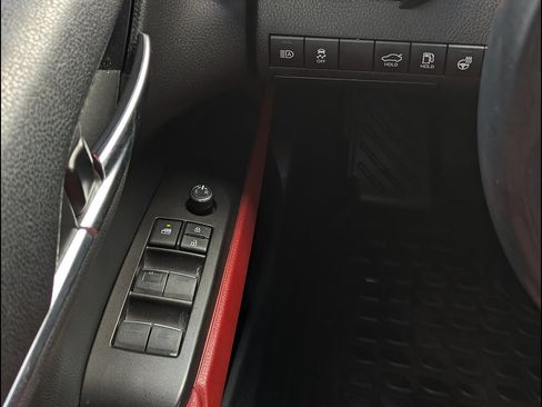 Used 2021 Toyota Camry XSE AWD/4WD image 27