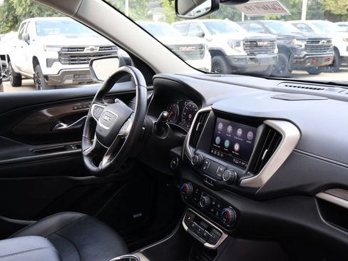 Used 2022 GMC Terrain Denali w/ LPO, Floor Liner Package AWD/4WD image 37