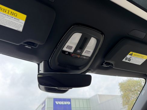 New 2026 Volvo XC90 B5 Core AWD/4WD image 16