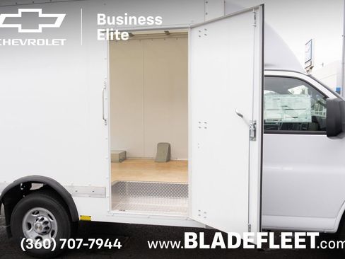 New 2024 Chevrolet Express 3500 w/ Power Convenience Package image 8