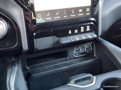 Used 2023 RAM 1500 Laramie AWD/4WD image 35