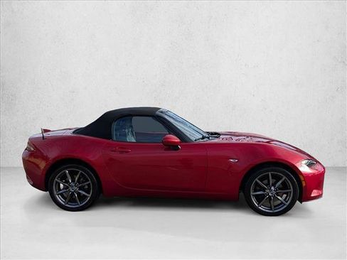 Used 2016 MAZDA MX-5 Miata Grand Touring image 4