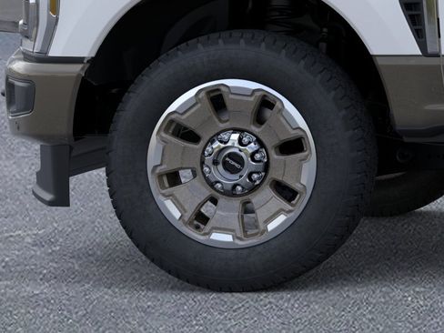New 2026 Ford F350 King Ranch w/ FX4 Off-Road Package AWD/4WD image 42