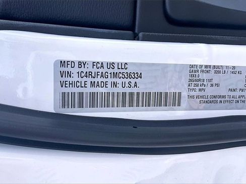 Used 2021 Jeep Grand Cherokee Laredo X image 29