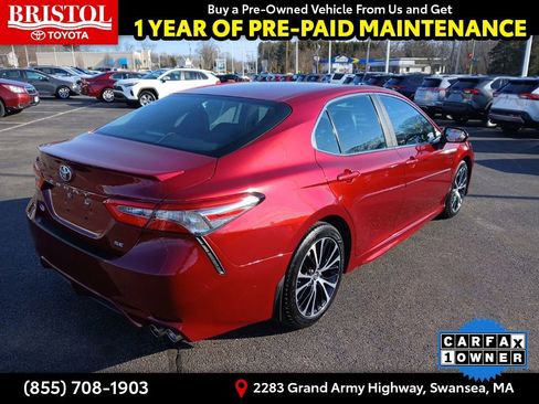 Used 2018 Toyota Camry SE w/ Moonroof Package image 8