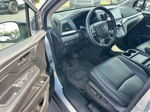 Used 2025 Honda Odyssey EX-L image 12