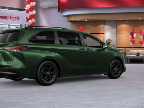 New 2026 Toyota Sienna XLE Woodland Edition image 10