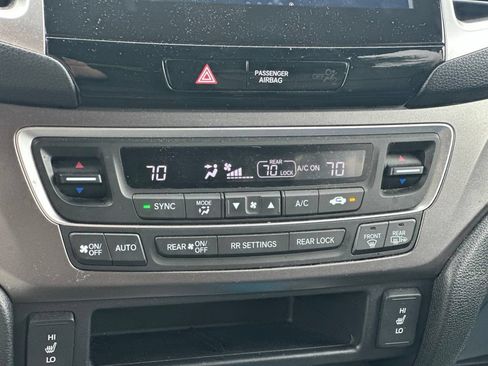 Used 2017 Honda Pilot EX-L image 26