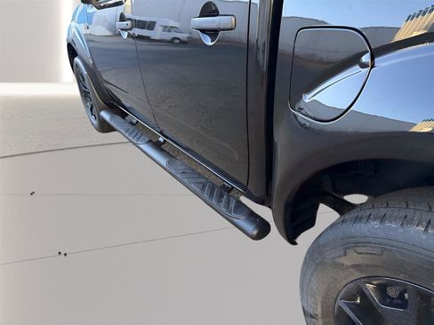 Used 2020 Nissan Frontier SV w/ Midnight Edition Floor Mats image 28