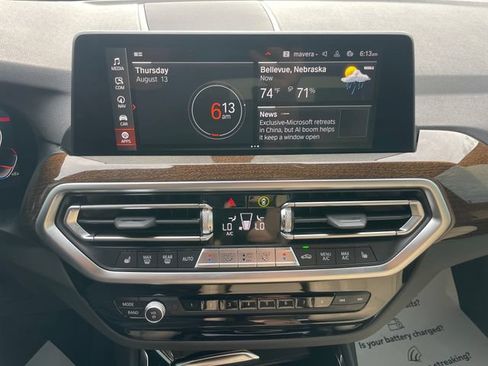 Used 2023 BMW X3 xDrive30i w/ Convenience Package AWD/4WD image 13