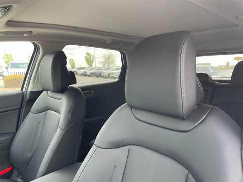 New 2026 Kia Sportage AWD Hybrid image 23