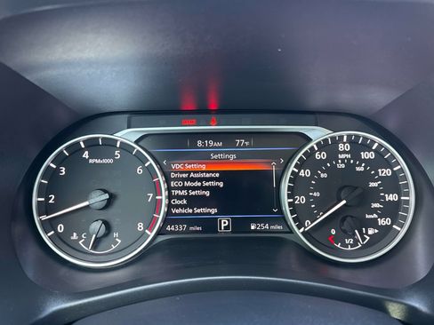 Used 2022 Nissan Sentra SR w/ Midnight Edition FWD image 22