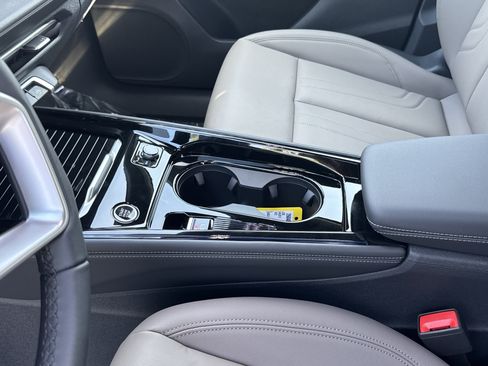 New 2026 Audi Q3 quattro 2.0T AWD/4WD image 21