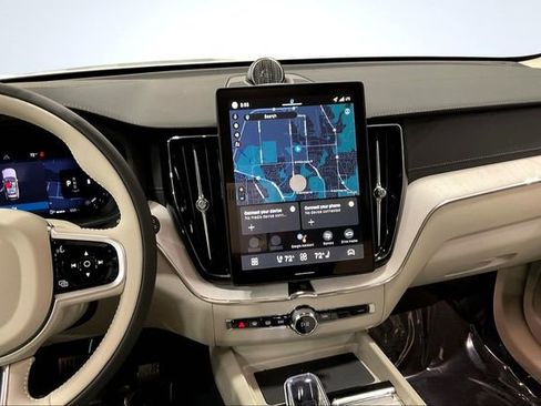 New 2026 Volvo XC60 B5 Ultra w/ Climate Package image 7