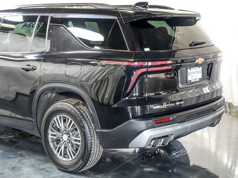 Certified 2024 Chevrolet Traverse LT image 10