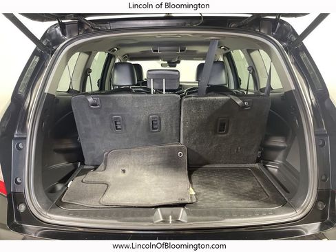 Used 2019 Honda Pilot Touring image 13