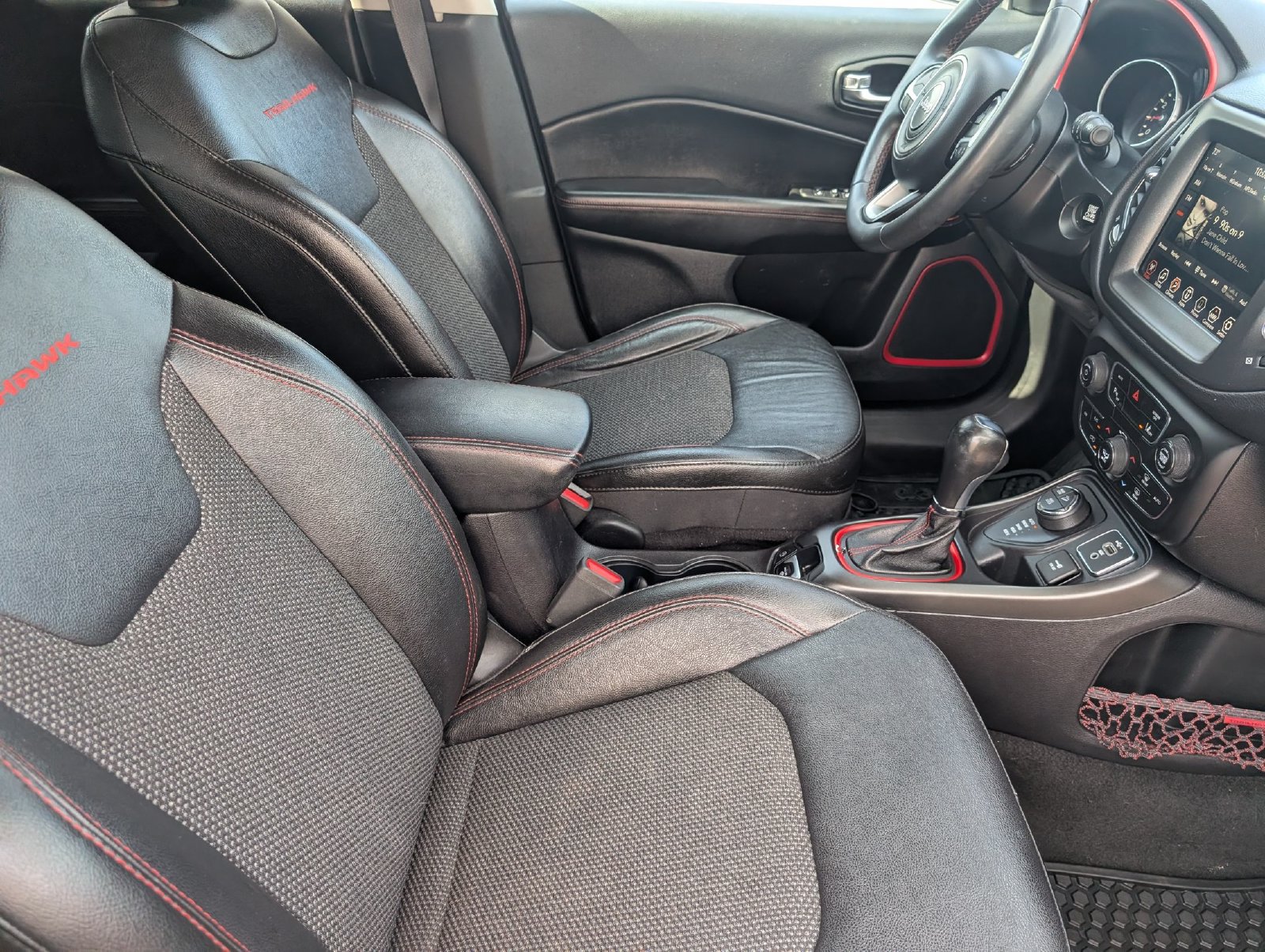 Used 2021 Jeep Compass Trailhawk AWD/4WD image 27