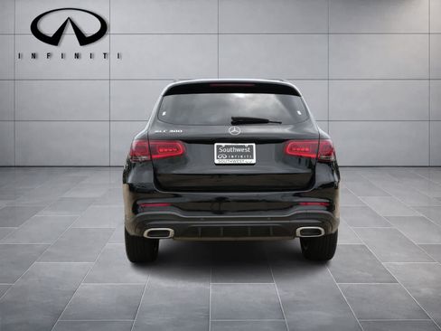Used 2022 Mercedes-Benz GLC 300 image 6