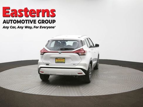 Used 2023 Nissan Kicks SV image 37