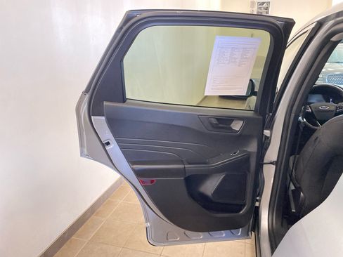 Used 2023 Ford Escape Active AWD/4WD image 10