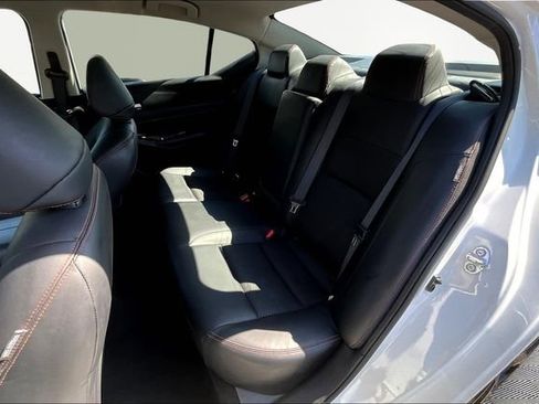 Used 2024 Nissan Altima 2.5 SR image 16