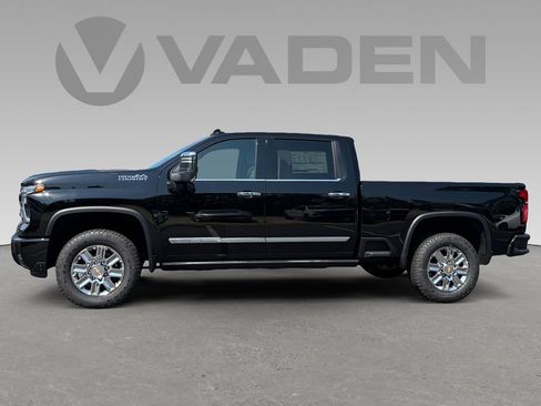 New 2026 Chevrolet Silverado 2500 High Country w/ Technology Package AWD/4WD image 9