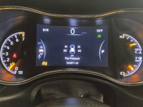 Used 2019 Jeep Grand Cherokee Limited w/ Luxury Group II RWD image 23