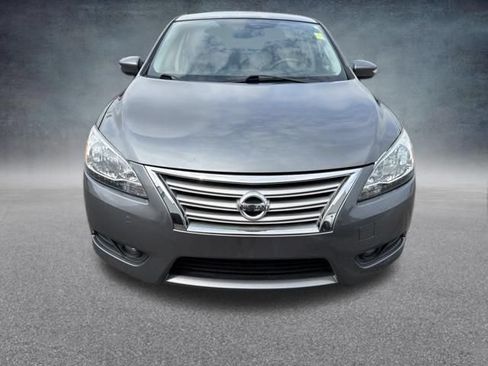 Used 2015 Nissan Sentra SL w/ SL Premium Package FWD image 3