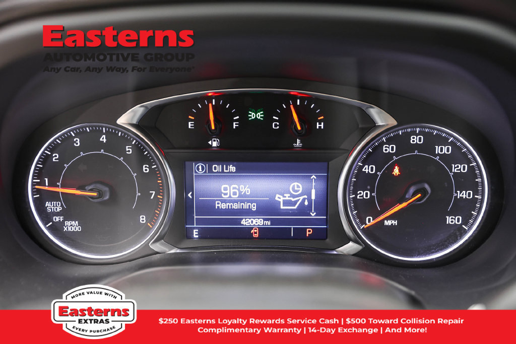 Used 2023 GMC Acadia SLE FWD image 18