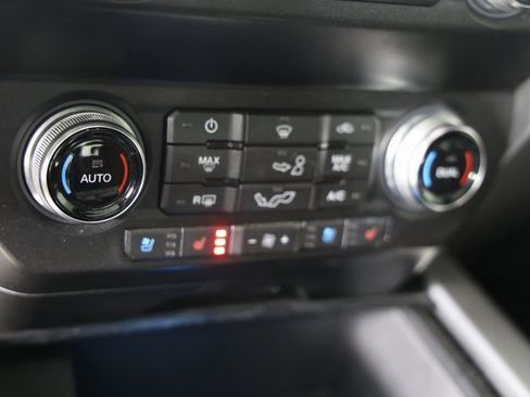 Used 2019 Ford F150 Platinum w/ Equipment Group 701A Luxury image 18