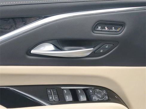 Certified 2023 Cadillac Escalade ESV Premium Luxury w/ Performance Package image 9