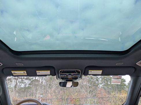 New 2025 Land Rover Range Rover Sport Dynamic SE image 25