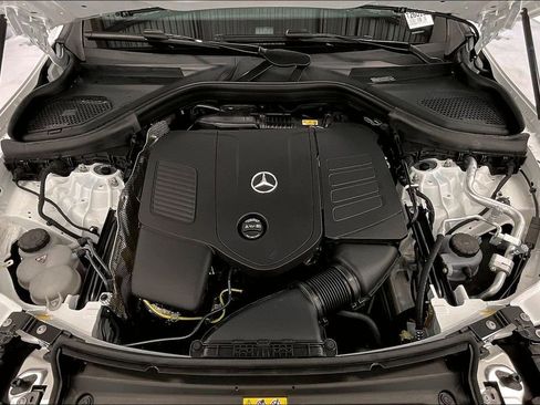 New 2026 Mercedes-Benz GLC 300 4MATIC image 16