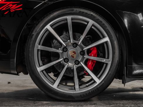 Used 2015 Porsche 911 Carrera S image 21