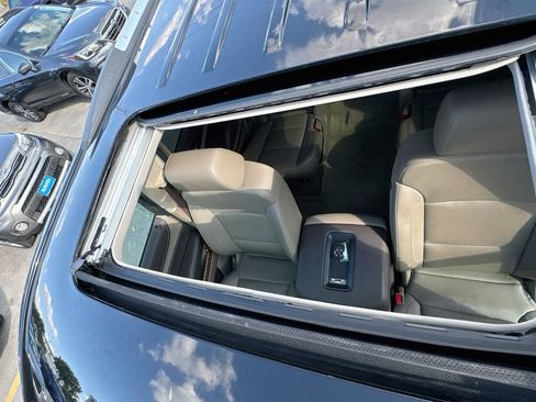 Used 2017 Chevrolet Tahoe Premier RWD image 25