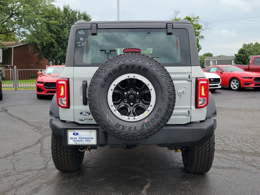 New 2026 Ford Bronco 4-Door w/ Sasquatch Package AWD/4WD image 5