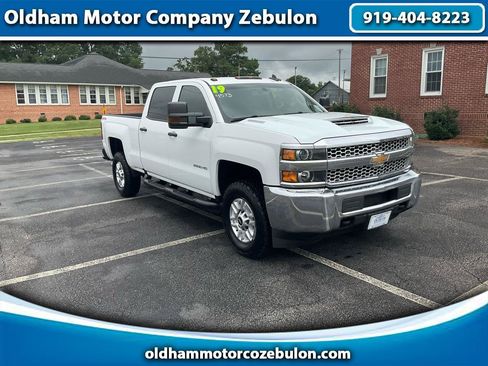 Used 2019 Chevrolet Silverado 2500 W/T w/ WT Convenience Package AWD/4WD image 1
