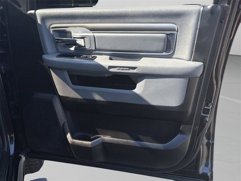 Used 2018 RAM 1500 Big Horn image 41