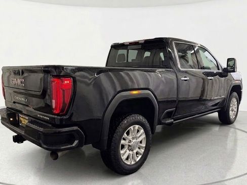 Used 2021 GMC Sierra 3500 Denali w/ Denali Ultimate Package AWD/4WD image 2