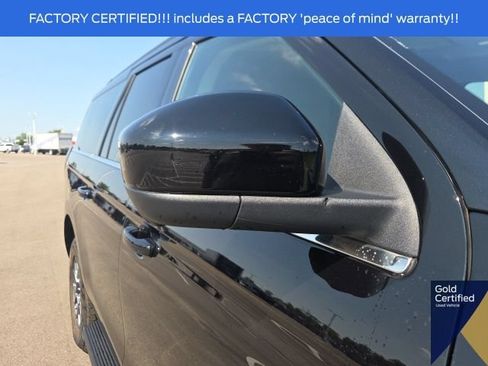 Used 2025 Ford Expedition Max Active AWD/4WD image 7