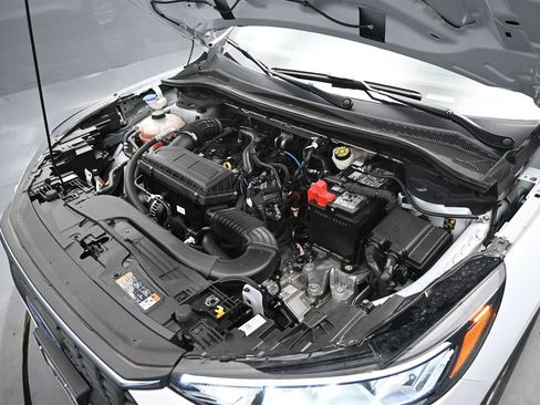 Certified 2025 Ford Escape Active w/ Cold Weather Package FWD image 39