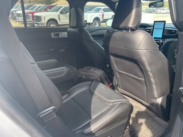 Used 2024 Ford Explorer ST w/ Equipment Group 401A AWD/4WD image 9
