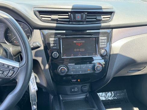 Used 2021 Nissan Rogue Sport S AWD/4WD image 24