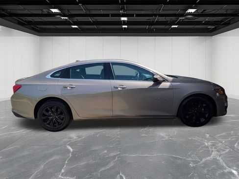Used 2023 Chevrolet Malibu LT w/ Driver Confidence Package FWD image 7