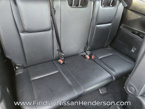 Used 2017 Toyota Highlander Limited w/ Carpet Mat Package AWD/4WD image 16