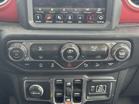 Used 2021 Jeep Wrangler Unlimited Rubicon image 21