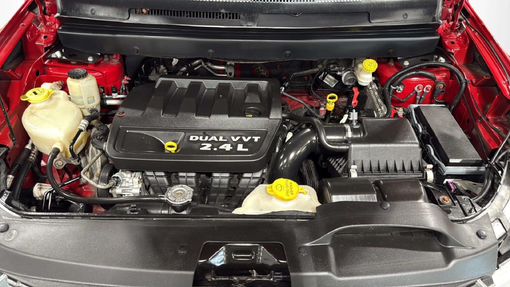 Used 2013 Dodge Journey FWD image 29