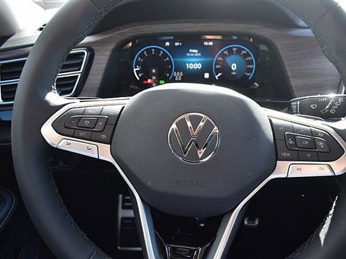 New 2026 Volkswagen Atlas SEL Premium R-Line image 11