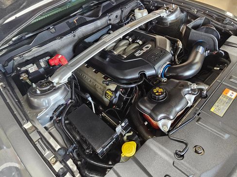 Used 2013 Ford Mustang GT Premium w/ Security Pkg image 31